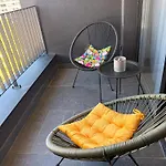 Lejlighed Cozy Corner - Free Parking *